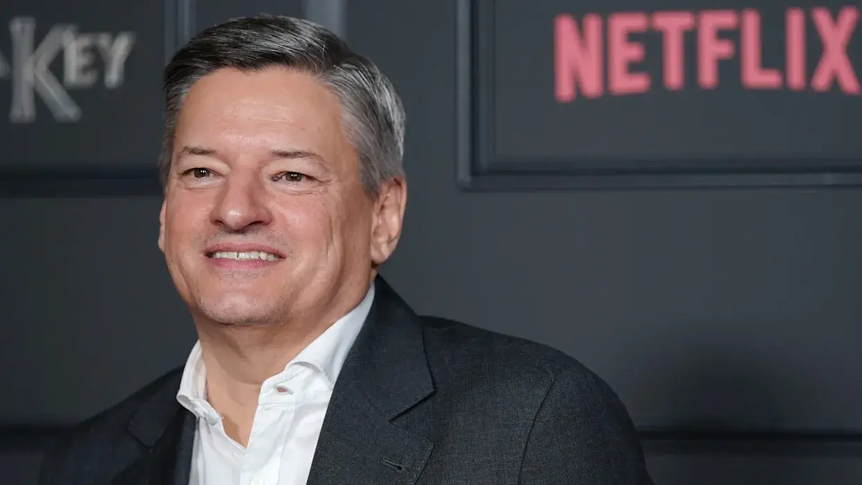 Τεντ Σαράντος: Το story του ανθρώπου που οδήγησε το Netflix στην κορυφή – Πώς έφτασε στη συμφωνία των $82,7 δισ.