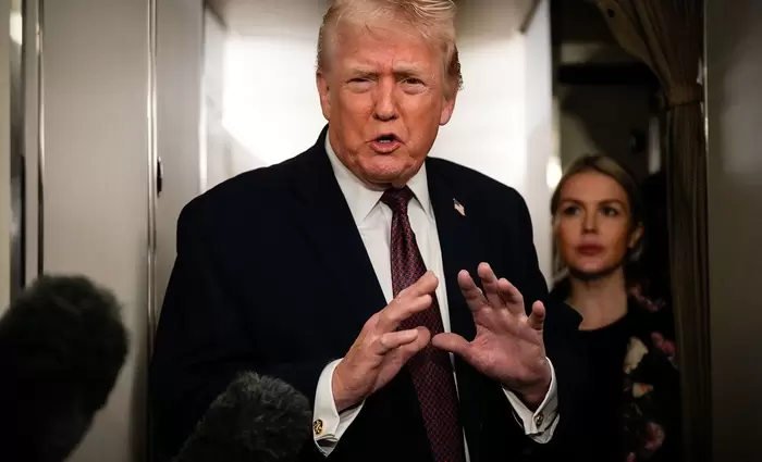 Τραμπ: Πρόσθετοι δασμοί 25% σε όποια χώρα συνεργάζεται με το Ιράν