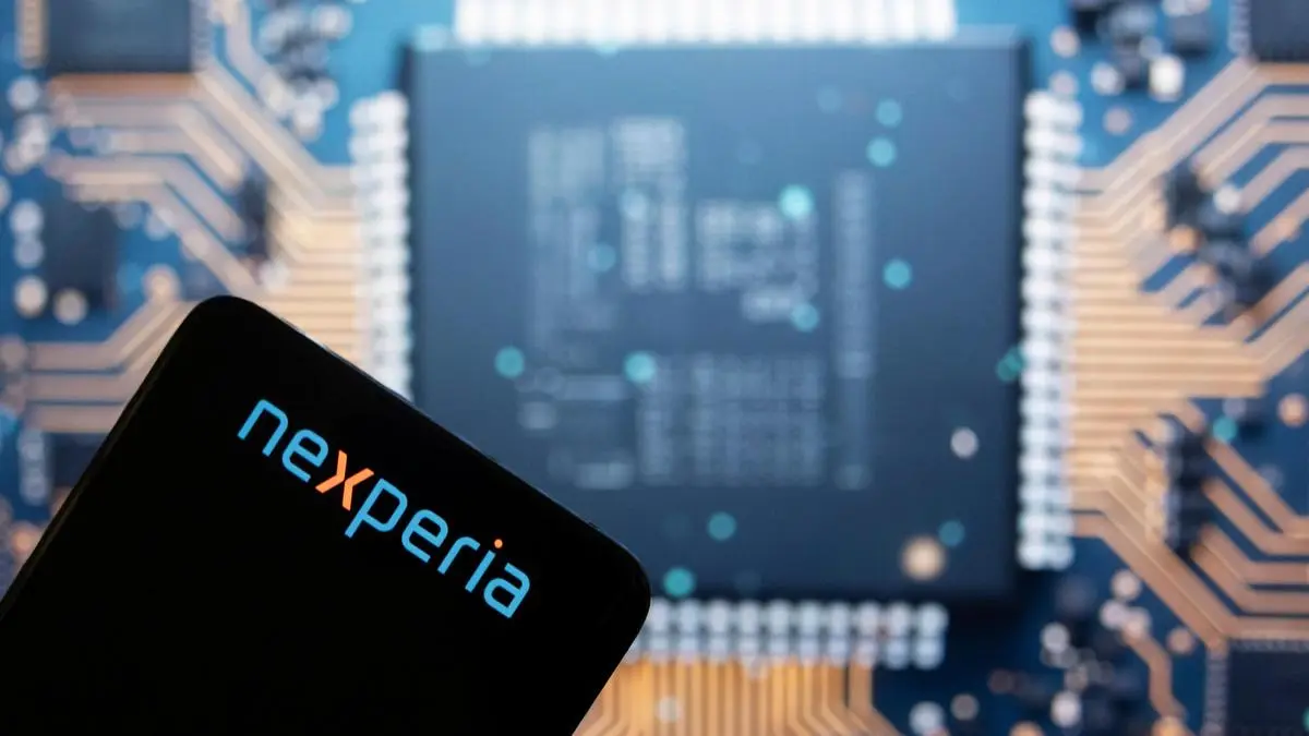Τα τσιπ ξαναρρέουν και η μετοχή της Nexperia «τσιμπάει»