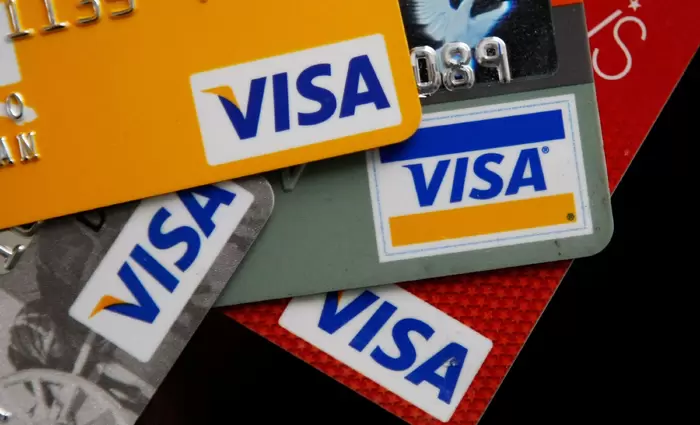 Δεν θα γίνονται αποδεκτές οι βρετανικές Visa από την Amazon