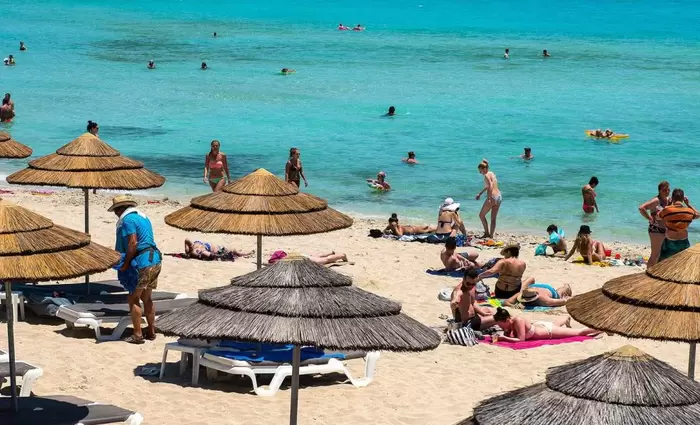 ΣΤΕΚ: Δύσκολος ο Ιούνιος για τον τουρισμό