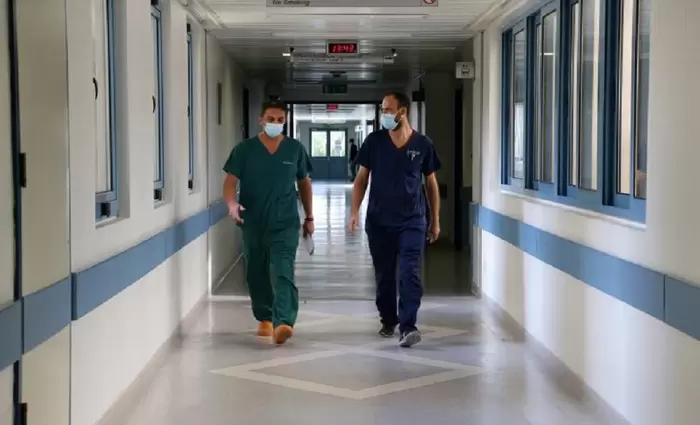 Τρίωρη στάση εργασίας στα ΤΑΕΠ