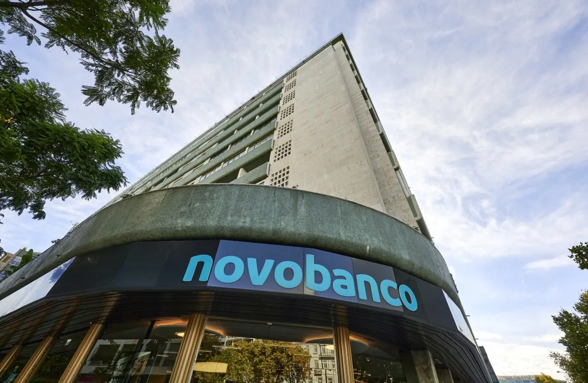 BPCE: Εξαγόρασε την πορτογαλική Novo Banco για 6,4 δισ. ευρώ
