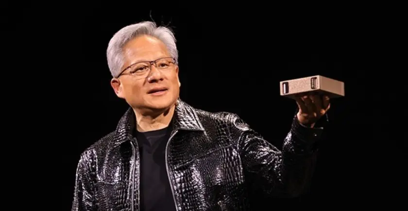 Τζένσεν Χουάνγκ (Nvidia): Βάζει τέλος στις φήμες περί πώλησης Blackwell AI chips στην Κίνα