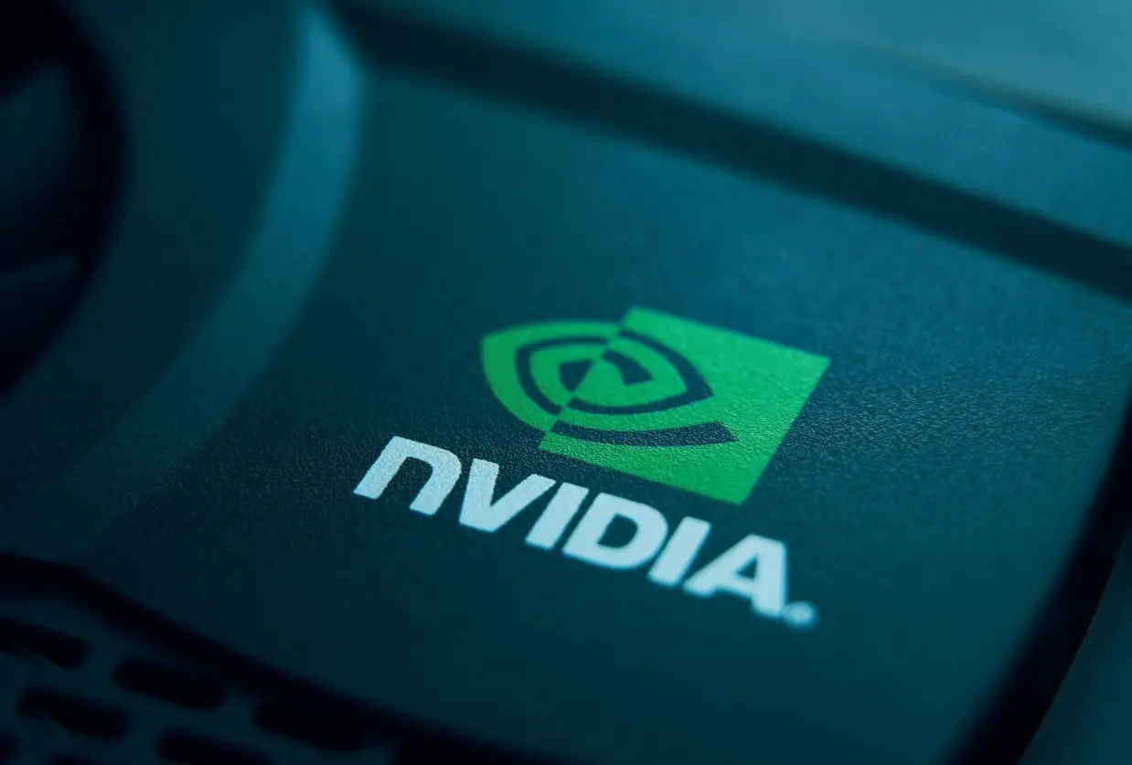 Ρεκόρ πωλήσεων αλλά και προειδοποίηση για το μέλλον από την κορυφαία εισηγμένη του πλανήτη