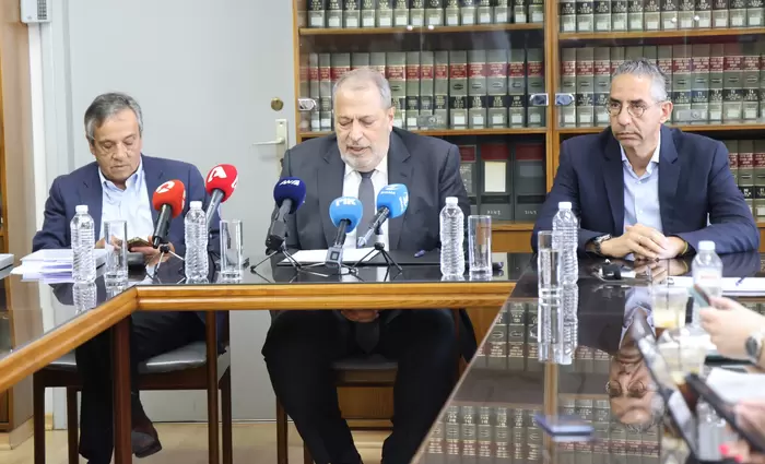 Καταπέλτης το πόρισμα για Takata: «Βαριές πολιτικές ευθύνες σε Υπουργούς 2013 - 2023»