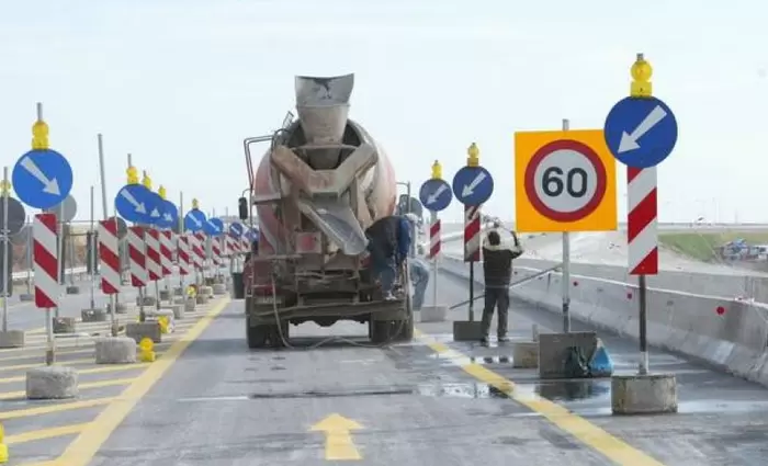 Συνεχίζονται οι κατασκευαστικές εργασίες στον Δήμο Γερμασόγειας