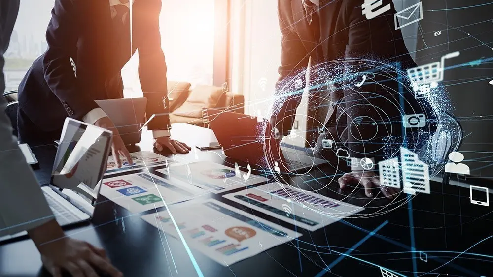 Τεχνητή νοημοσύνη στο HR: Οι επαναστατικές αλλαγές σε προσλήψεις και αξιολογήσεις