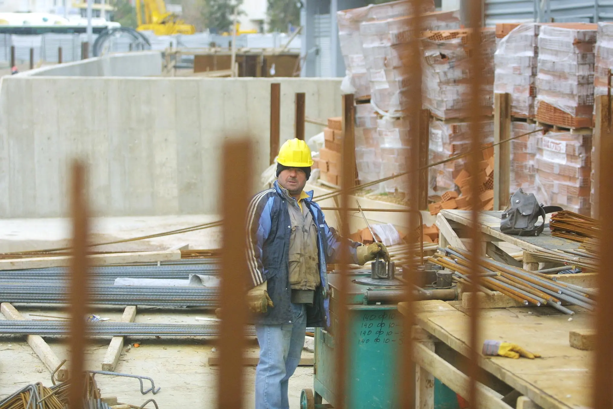 Κατασκευές και υπηρεσίες 