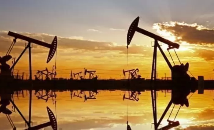 Υποχωρεί το πετρέλαιο