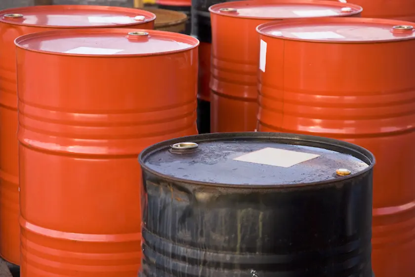 Υποχωρούν και πάλι οι τιμές του πετρελαίου στις ασιατικές αγορές