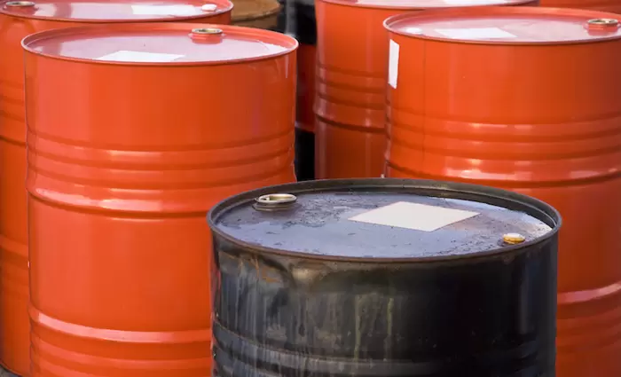 Πτώση στις τιμές του πετρελαίου