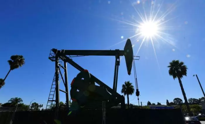 Αυξάνονται οι τιμές πετρελαίου στις ασιατικές αγορές