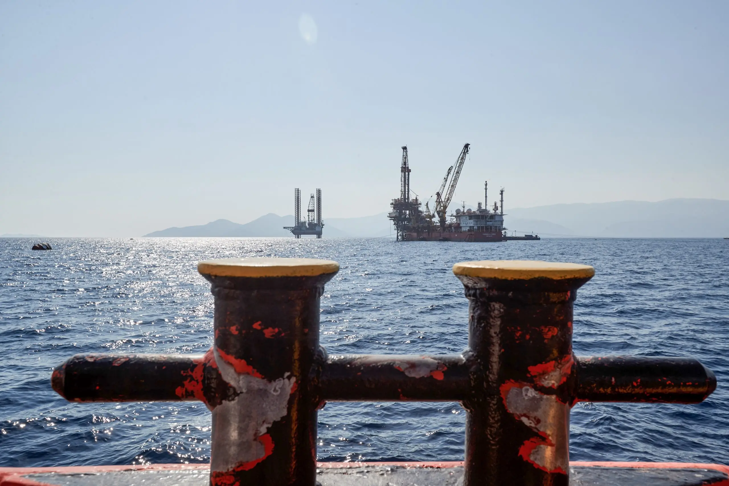 Οριακή αύξηση στις τιμές του πετρελαίου στην Ασία