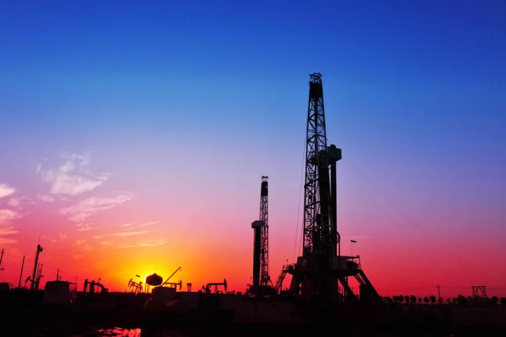 Σε «αναμμένα κάρβουνα» η αγορά πετρελαίου - Μειώνεται η προσφορά;