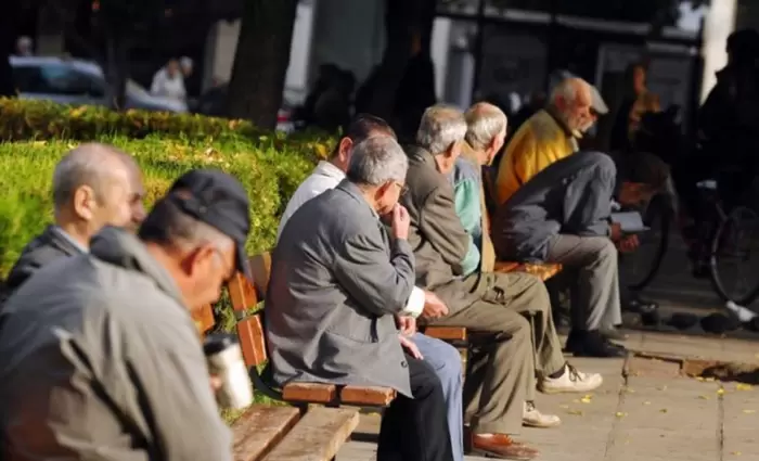 ΟΟΣΑ: Αστραπιαία η γήρανση του πληθυσμού στην Ελλάδα