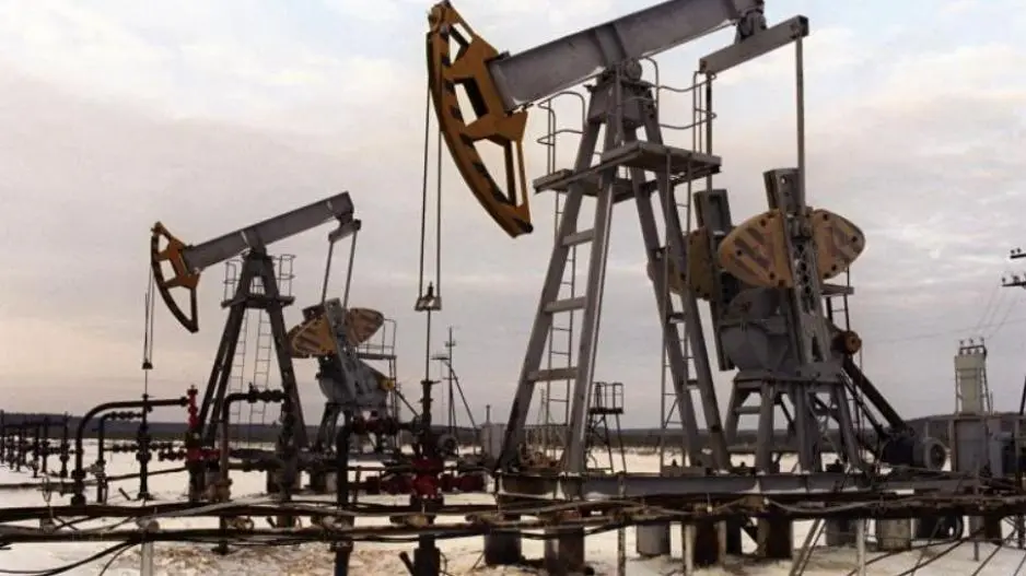 Σημαντική πτώση πέραν του 4% στις τιμές πετρελαίου