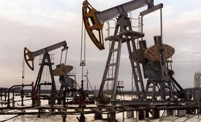 Σημαντική πτώση πέραν του 4% στις τιμές πετρελαίου