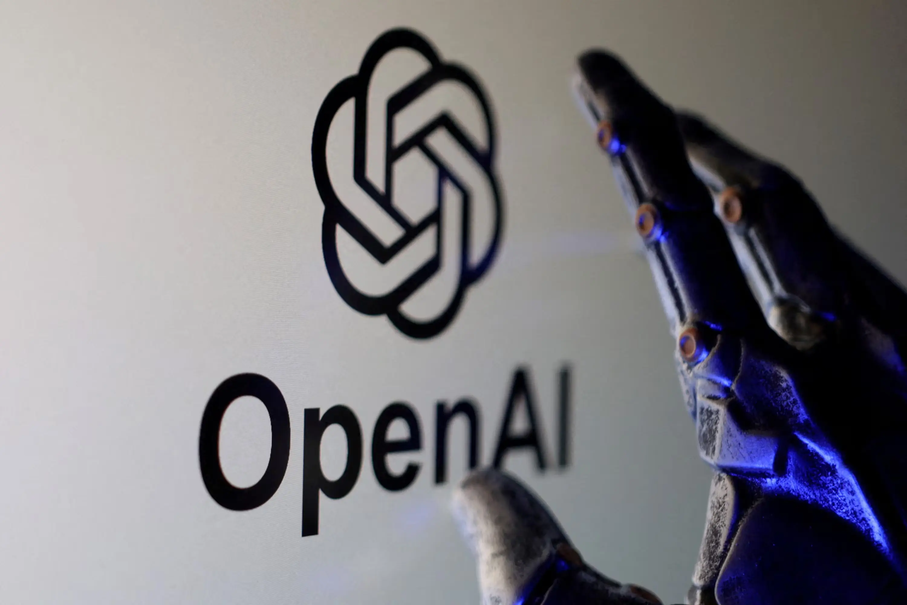 Η OpenAI απέκτησε την πολωνική Neptune για να ενισχύσει τις AI υποδομές της