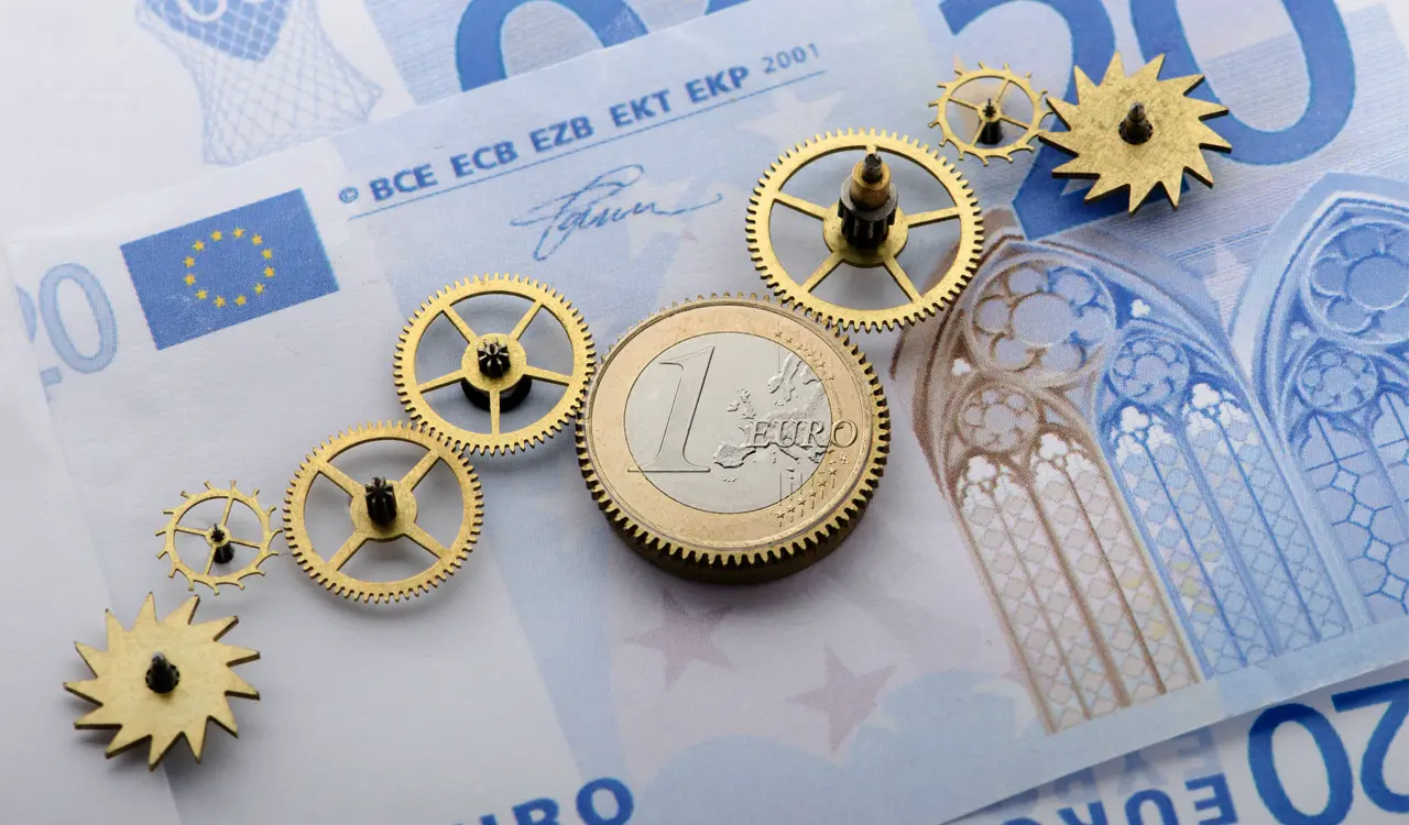 Αδειάζει η κλεψύδρα για την Ευρώπη - Τραμπ, ανταγωνιστικότητα και υπαρξιακά προβλήματα