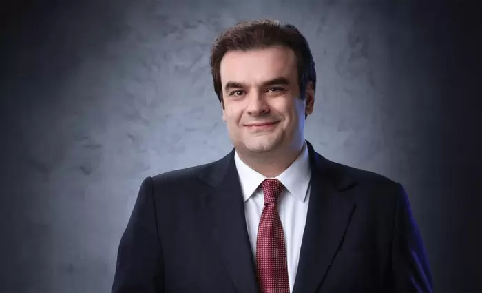 Πιερρακάκης στον Economist: Η Ευρώπη να ακούσει τον Ντράγκι