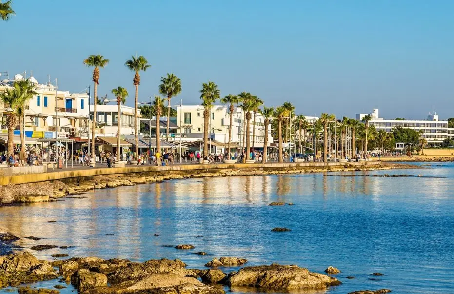 Πληρότητες 70% περιμένουν οι ξενοδόχοι της Πάφου στον Κατακλυσμό