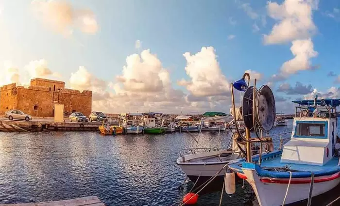 Στον αναπνευστήρα η ανάπτυξη της Πάφου 