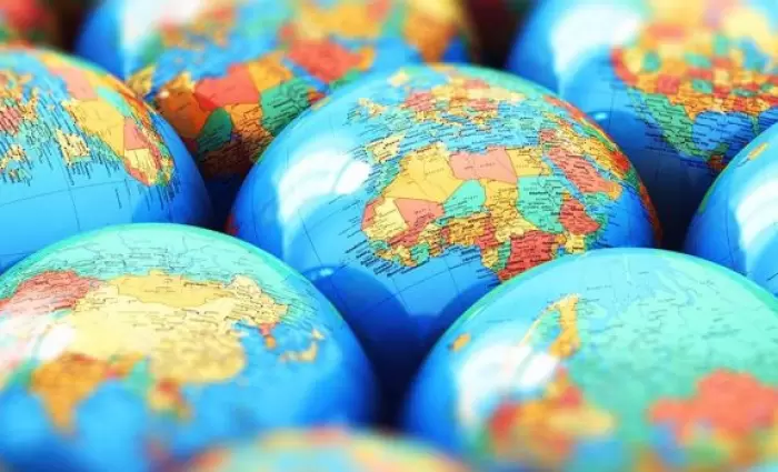 «Ζοφερές» οι ενδείξεις της παγκόσμιας οικονομίας