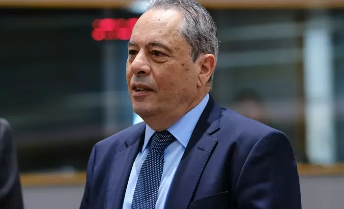 Στις ράγες ο εκσυγχρονισμός των βάσεων σε Πάφο και Μαρί