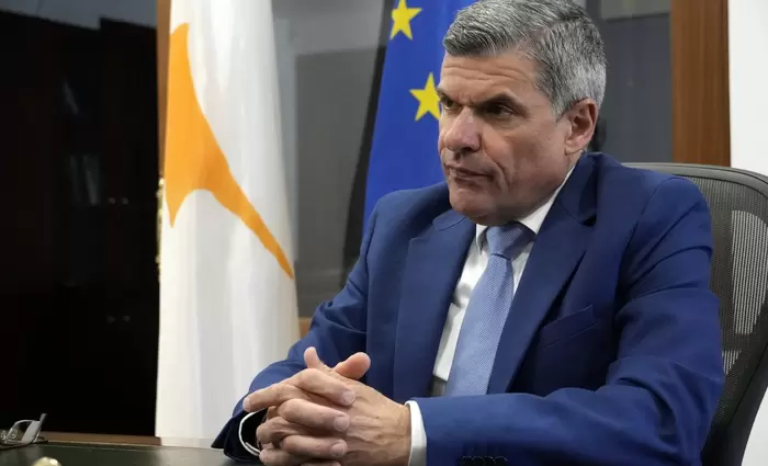 Σε Βρυξέλλες και Ντουμπάι μεταβαίνει ο Υπουργός Ενέργειας