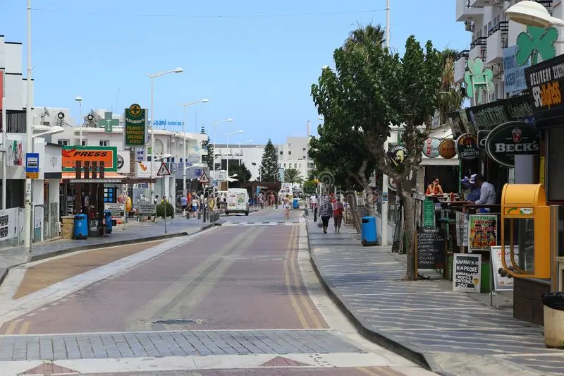 Αγωνιούν οι καταστηματάρχες Παραλιμνίου