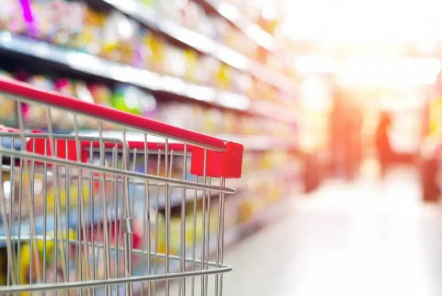 Παρατηρητήριο τιμών: Ποια προϊόντα ακρίβυναν και ποια κατέγραψαν μειώσεις τον Απρίλιο