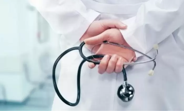 Ζητείται γαστρεντερολόγος με μισθό €83.053