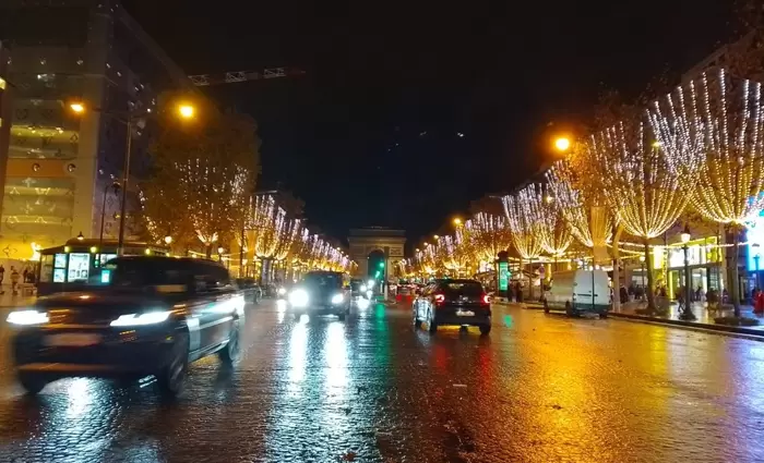 Γαλλία: Σταθερός ο πληθωρισμός στο 0,9%