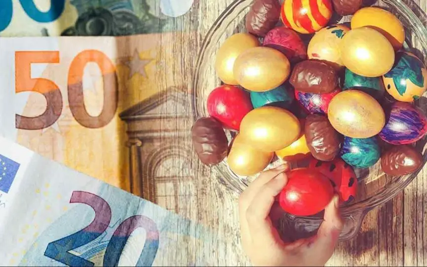 Αυξάνονται κατά 30% τα πασχαλινά επιδόματα - Τα ποσά και οι δικαιούχοι