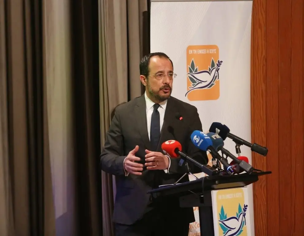 Έρχεται ευελιξία και τηλεργασία στο Δημόσιο – Εξαγγελίες ΠτΔ στο συνέδριο της ΠΑΣΥΔΥ