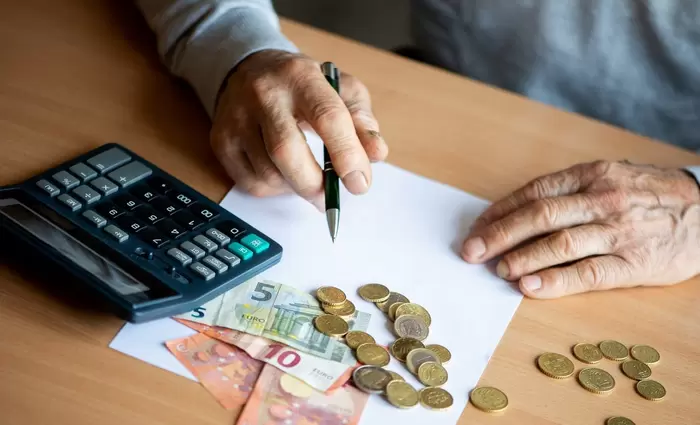 ΟΟΣΑ: Αύξηση ορίων συνταξιοδότησης στα 66 έτη για τους σημερινούς 20ρηδες