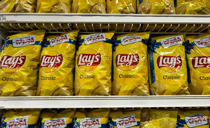 Αλλάζουν τροπάριο οι εταιρείες τροφίμων - Μεγαλώνουν συσκευασίες για να ξανακερδίσουν πελάτες