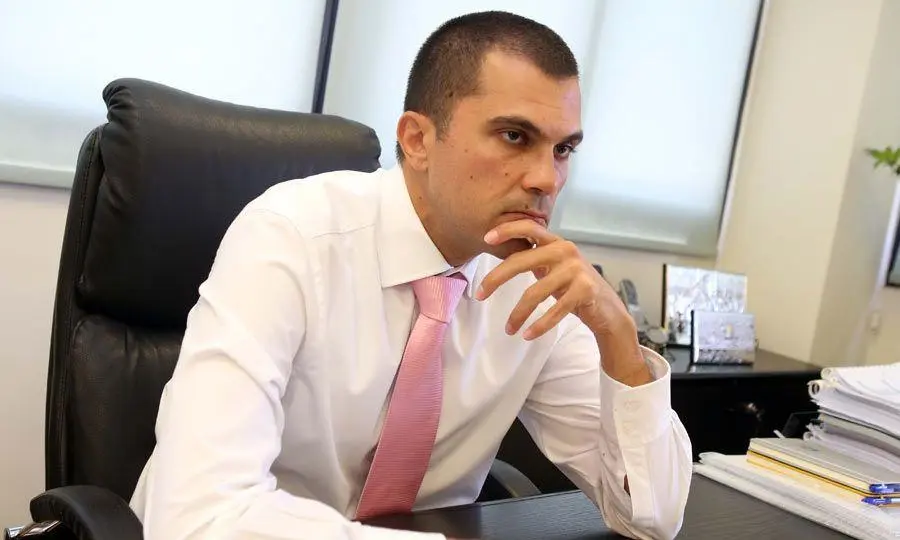 Βλέπει με αισιοδοξία το 2022 ο Υφυπουργός Τουρισμού