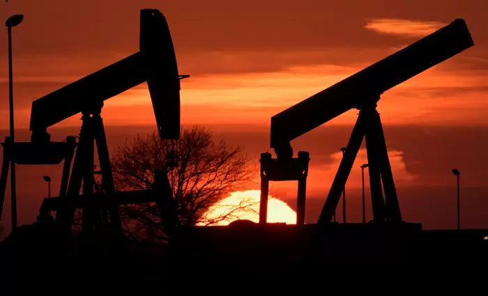 Πετρέλαιο: Δεύτερη εβδομάδα ανόδου λόγω κυρώσεων στο Ιράν και περικοπών ΟΠΕΚ+