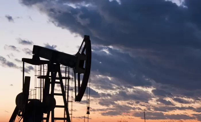 Πλημμύρα πετρελαίου: Γιατί οι τιμές μπορεί να βυθιστούν στα $35