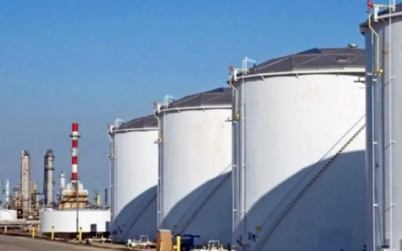 Αυξήθηκαν οι ολικές πωλήσεις πετρελαιοειδών