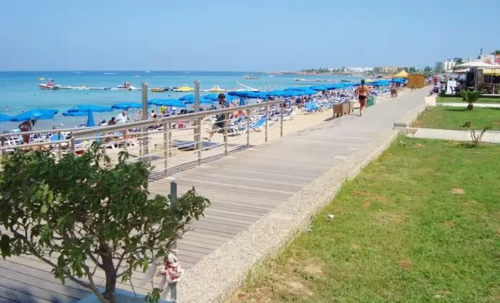 Πότε αρχίζει η ανάπλαση του παραλιακού πεζόδρομου του Πρωταρά 