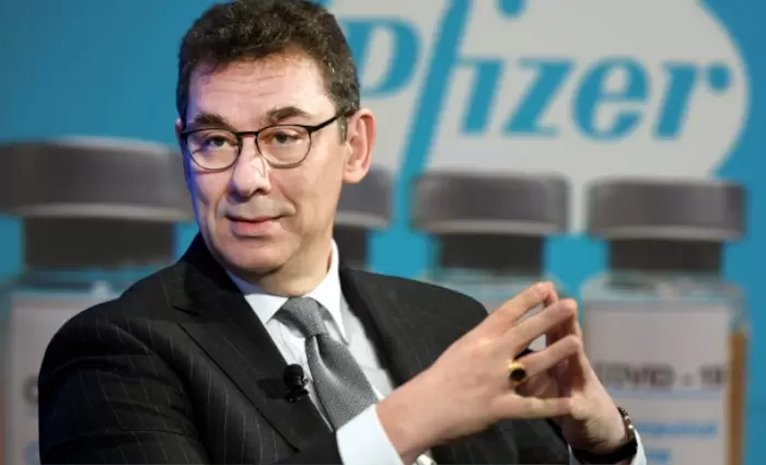 Χάπι & εμβόλιο βάζουν πάνω από $50 δισ. στα ταμεία της Pfizer για φέτος