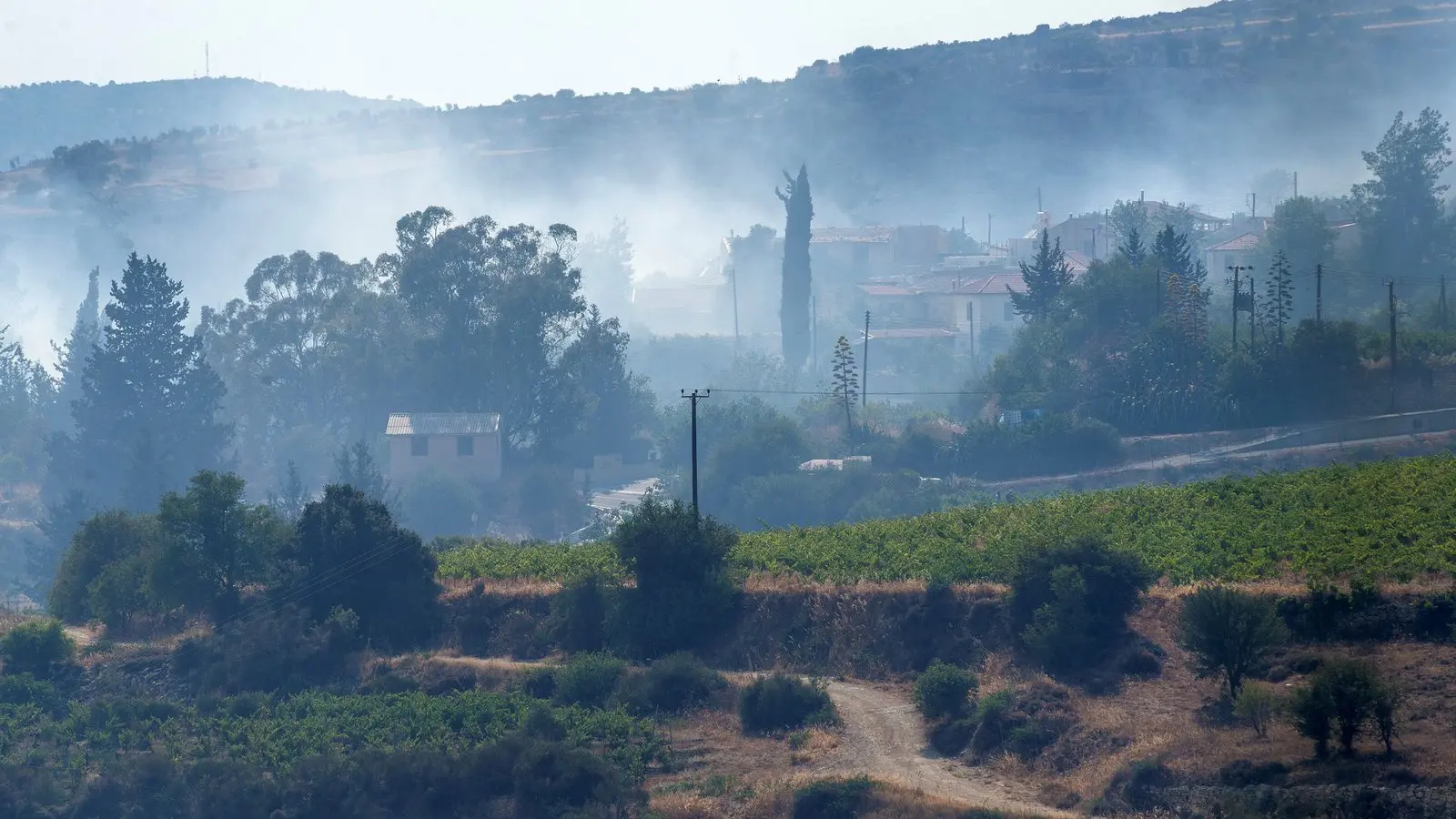 Αρχίζει η καταγραφή των ζημιών στις πυρόπληκτες περιοχές της Λεμεσού