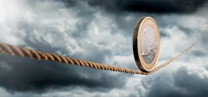 Μεγεθύνεται το χάσμα μεταξύ πλουσίων και φτωχών 