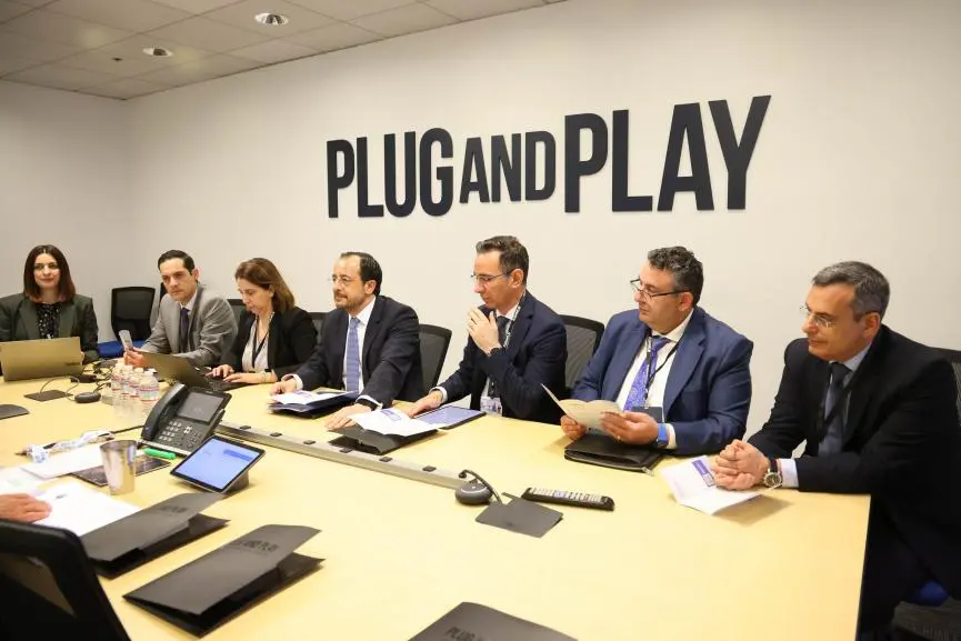 Στην Κύπρο στελέχη της Plug and Play - Άρχισαν επαφές στο Προεδρικό
