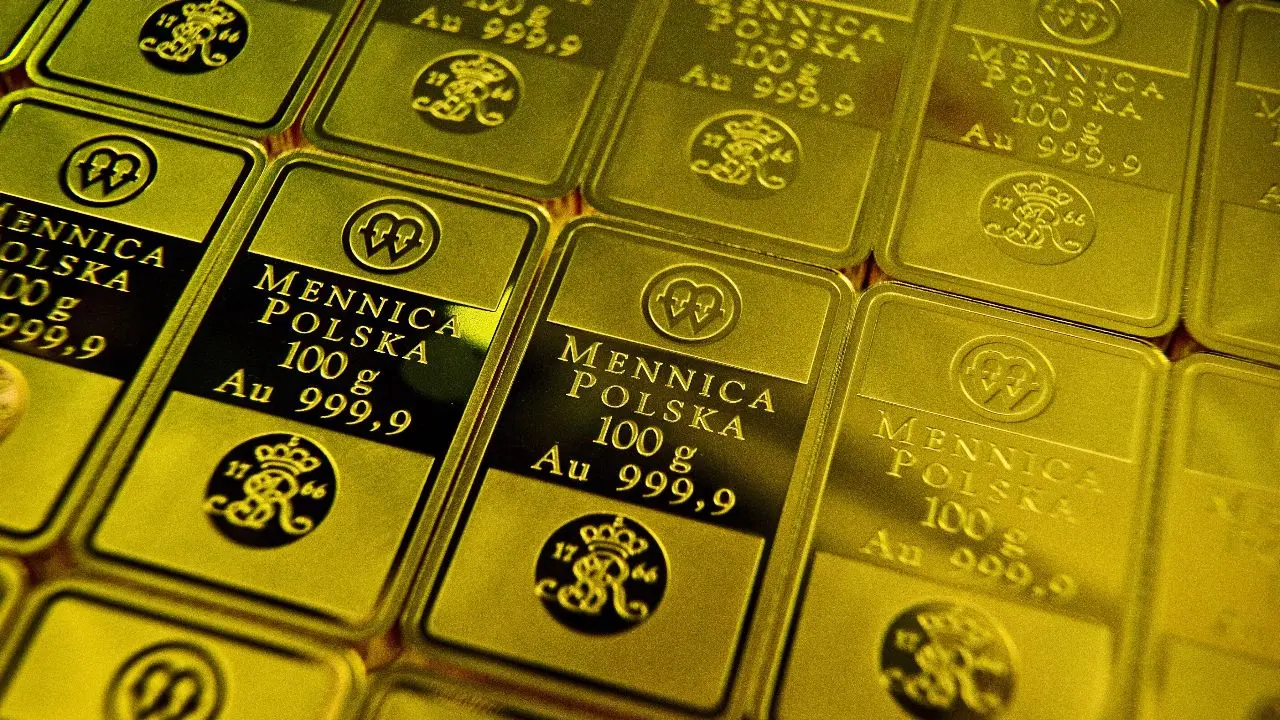 Πολωνία: Σχέδιο για αγορά 150 τόνων χρυσού από την κεντρική τράπεζα