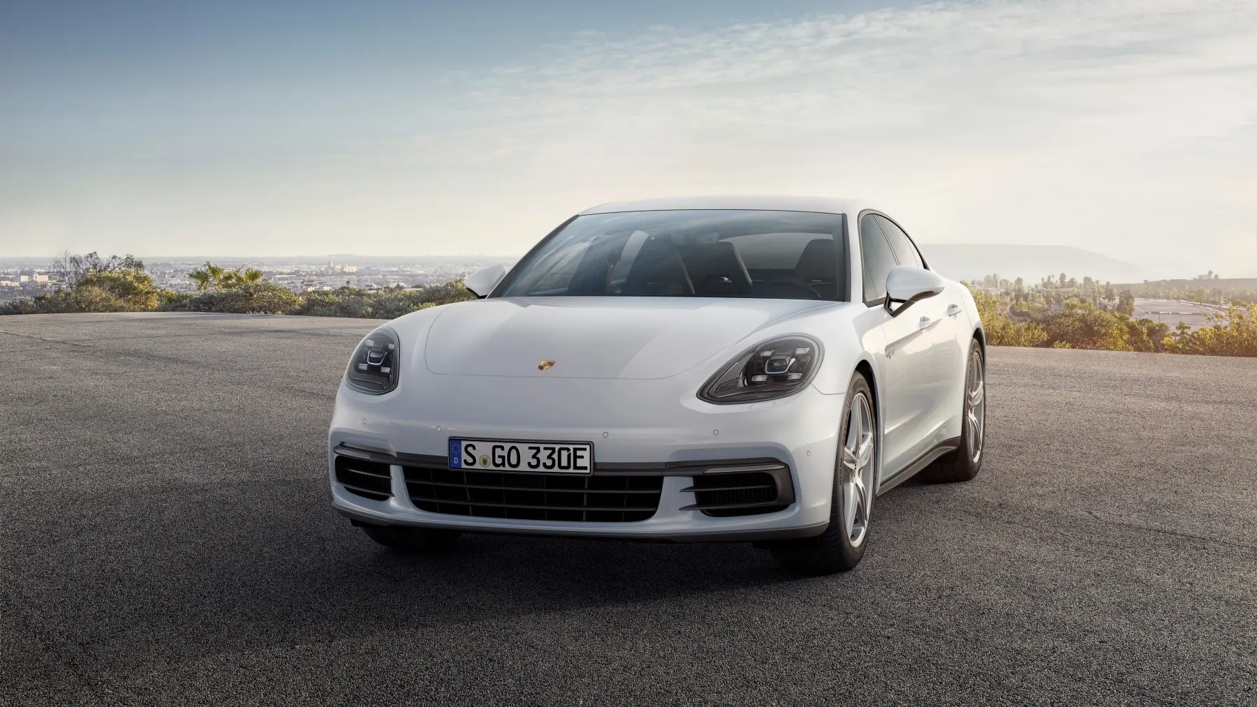 Στην έκθεση «Save Energy 2018» η Α.Ι.Motokinisi με τη Porsche Panamera 4E Hybrid