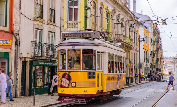 Αντιδράσεις για την Golden Visa που αυξάνει τις τιμές ακινήτων